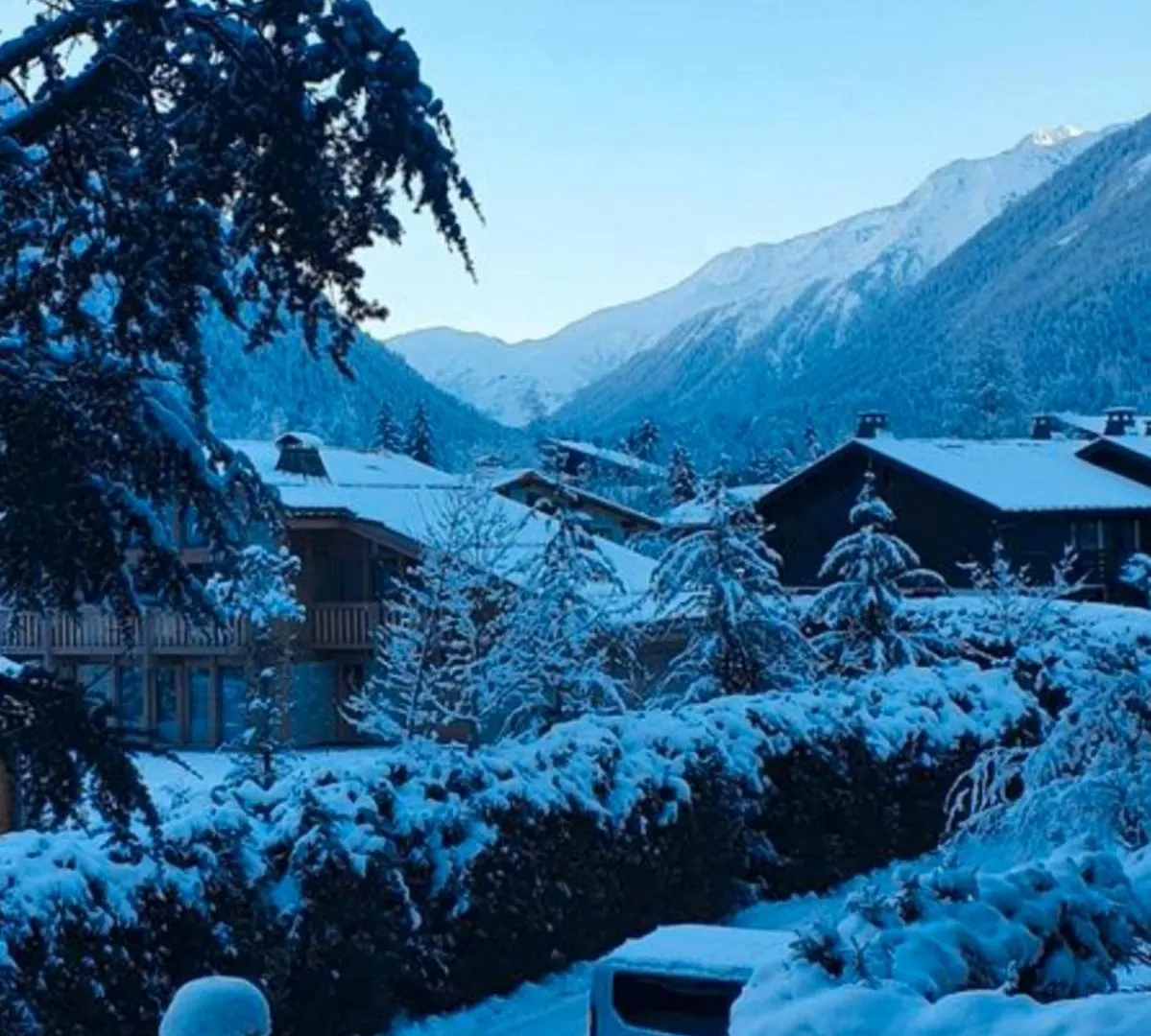 Charmant Appartement Avec Balcon Chamonix 0*,